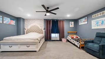 1 bedroom, iron/ironing board, WiFi, bed sheets