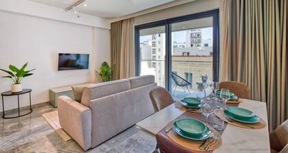 Official Mercury Suites With Rooftop Pool Access