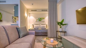 Ảnh chưa phân loại, 3 trong số 65 ảnh, nút