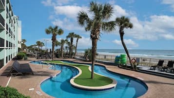 Innenpool, Außenpool