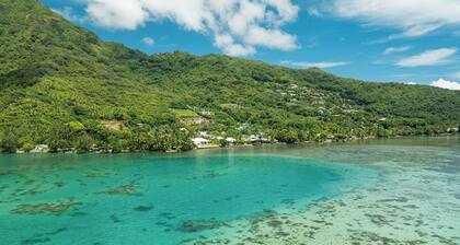 Villa Kahia by Tahiti Homes