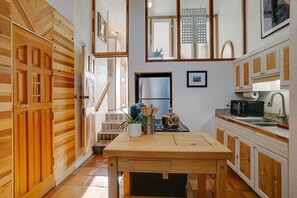 Microwave, oven, stovetop