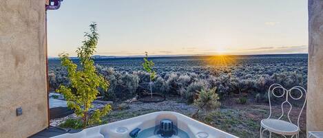 Tina de hidromasaje al aire libre