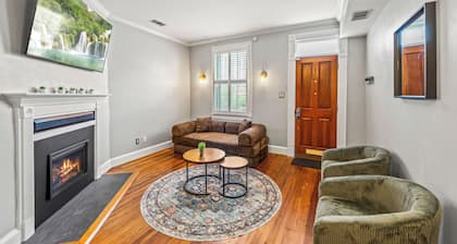 Historic Old Town 3BR • Walk to Metro & Free Parking