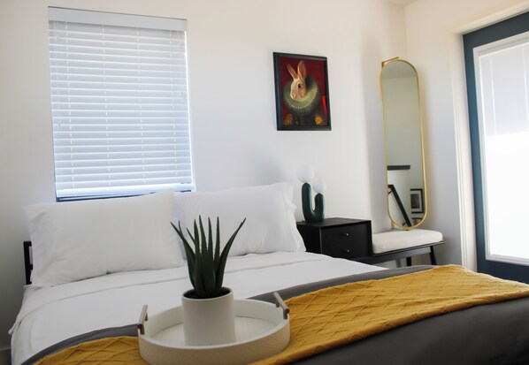 1 bedroom, desk, iron/ironing board, free WiFi