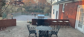 Graceland 5 Star