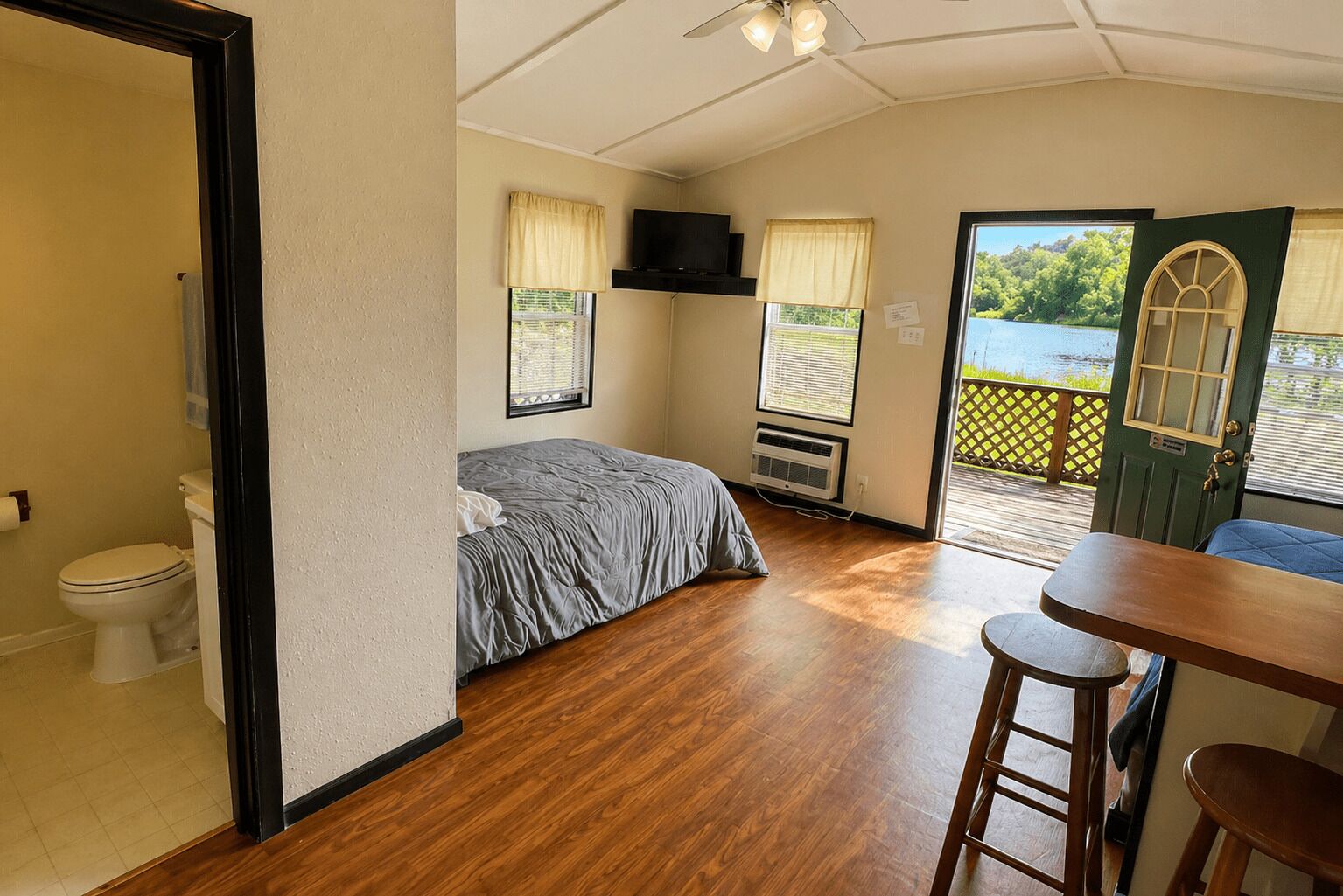 1 bedroom