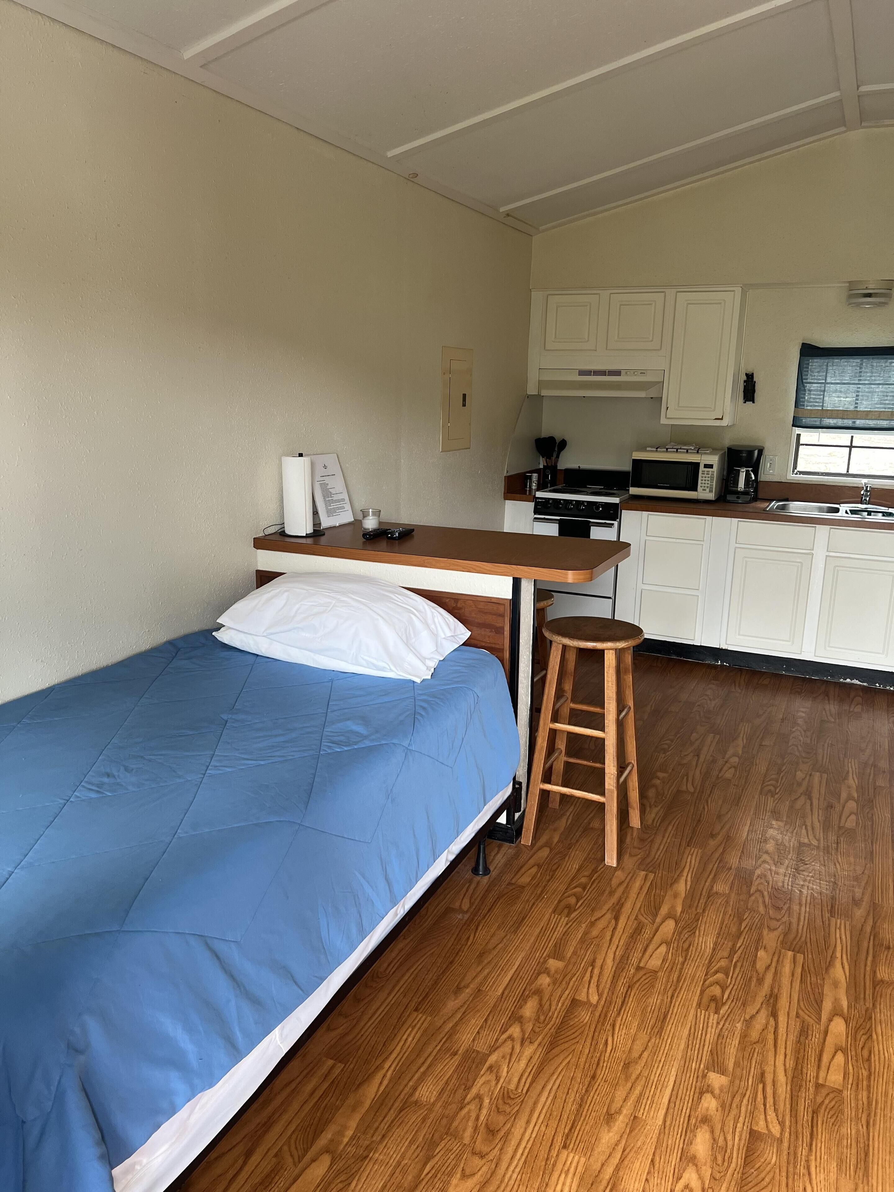 1 bedroom
