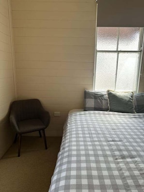 1 habitación y ropa de cama 