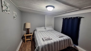 4 Schlafzimmer, Bügeleisen/Bügelbrett, kostenloses WLAN, Bettwäsche