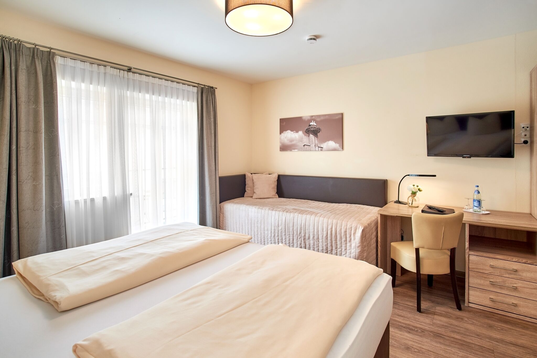 Superior Zimmer "Storchennest" (21qm) für 3 Personen mit Balkon-Superior Zimmer "Storchennest"