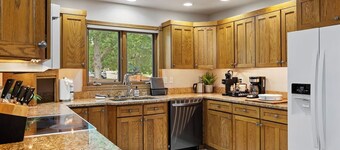 Black Hills Executive Estate