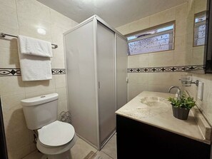 Ferienhaus, 3 Schlafzimmer | Badezimmer