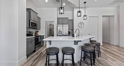 Mesquite Golf Oasis by J and Amy 992502