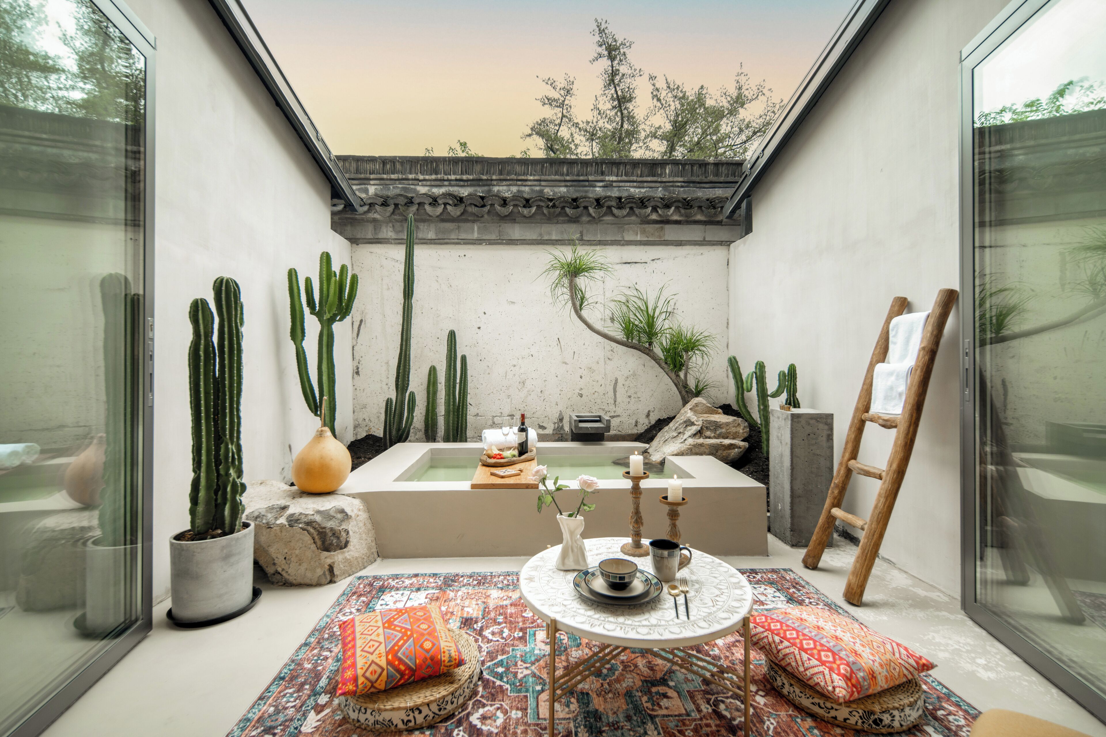 Standard Double Room, Courtyard View | Desk, laptop workspace, free WiFi