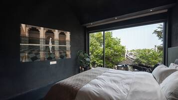 Classic Double Room, Hill View | Desk, laptop workspace, free WiFi