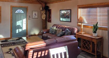 Charming 2-bedroom farmhouse between Albuquerque and Santa Fe.