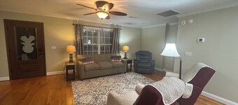 Charming 2-bedroom lake house on Lake Blackshear