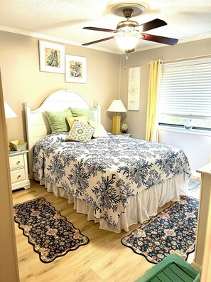 2 bedrooms, iron/ironing board, free WiFi, bed sheets - Calming lagoon view 2 BR condo on Hilton Head Island.  (Hilton Head Island)