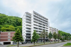 Exterior - STARLIGHT (Sapporo)