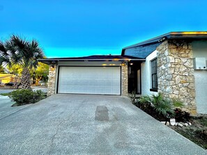 Exterior - Wonderful 3-bedroom house in Orlando close to Downtown and Springs (Orlando)