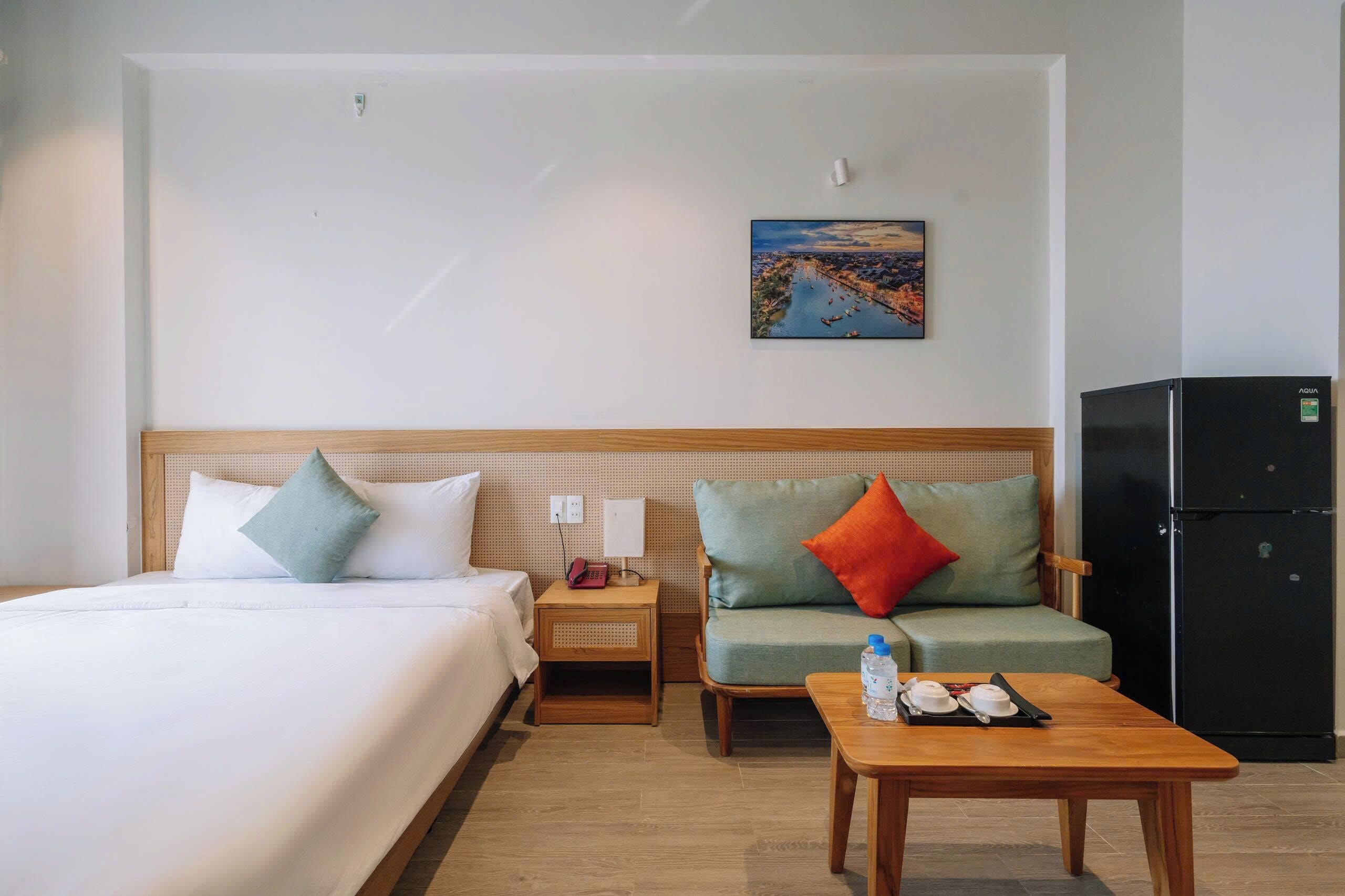 Habitación doble Deluxe, balcón, vista a la ciudad | Insonorización y wifi gratis 