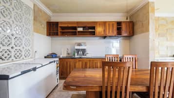 Shared kitchen facilities