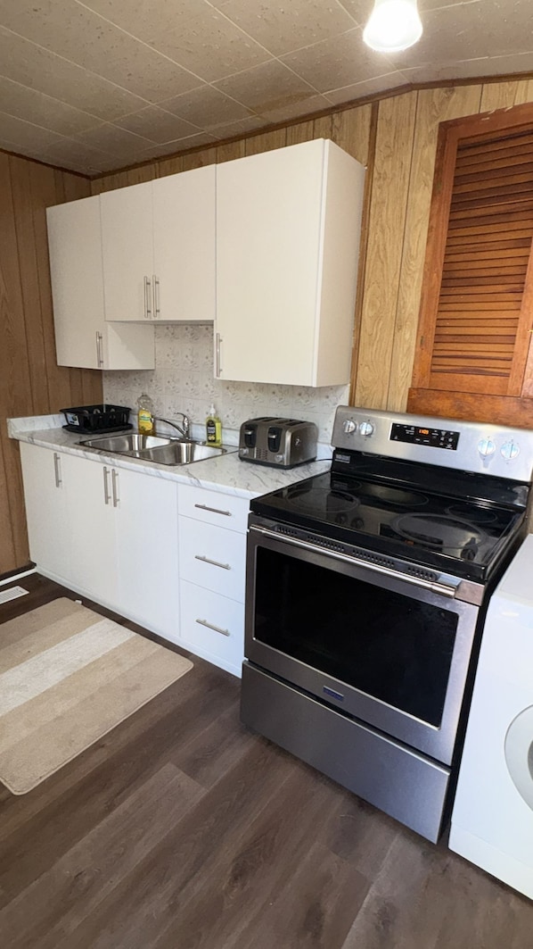 Microwave, oven, stovetop