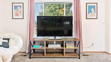TV