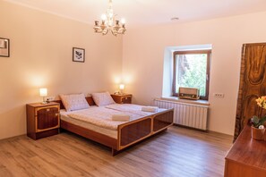 3 chambres, Wi-Fi, literie fournie