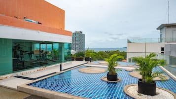 Rooftop pool
