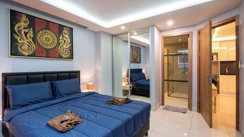 Apartemen Klasik, balkon, pemandangan kota | Brankas, tirai kedap cahaya, Wi-Fi gratis, dan seprai linen
