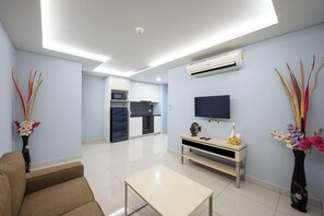 Basic Apartment, Balcony