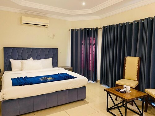 Travel Lodge Islamabad F-8