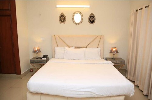 Travel Inn Islamabad F-8