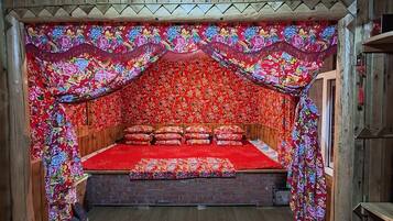 Signature Quadruple Room, Courtyard View | Laptop workspace, free WiFi