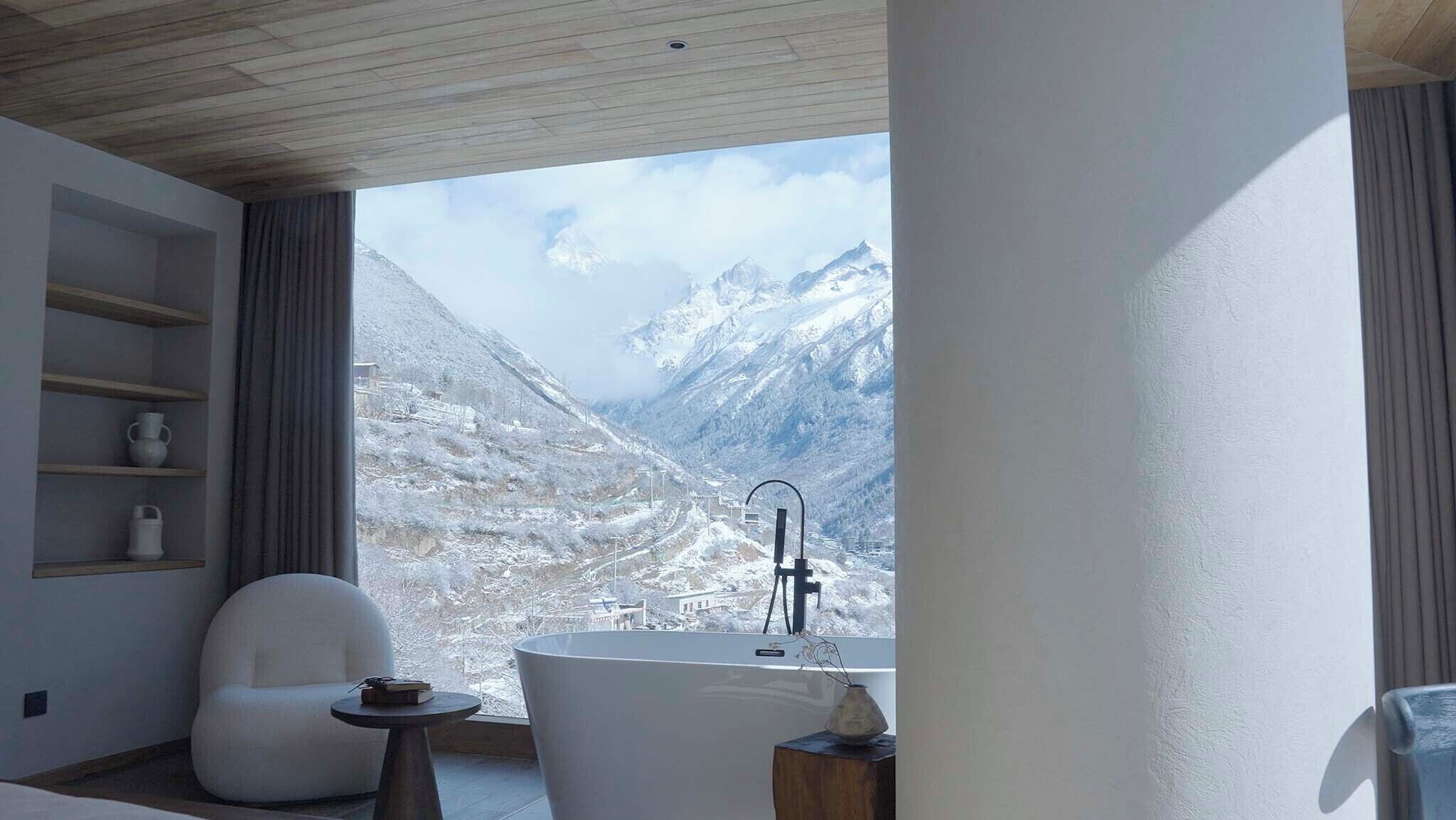 Suite panorámica, vistas a la montaña | Vistas a la montaña