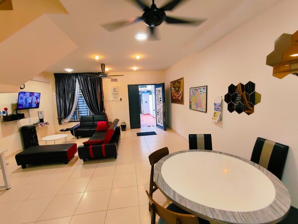 Basic Villa, Patio | Living area - Johor Senai (Senai)