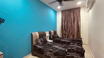 Iron/ironing board, free WiFi