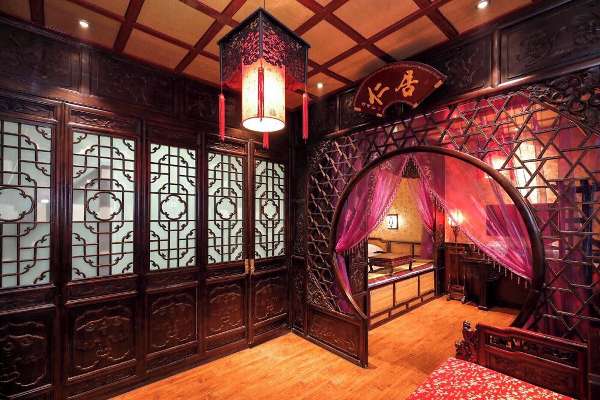 Villa de lujo, vistas a la ciudad | Escritorio y wifi gratis