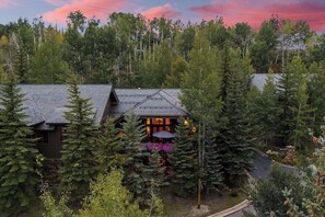 Exterior - Luxury Ski In/Ski Out Home with Ritz Access (Beaver Creek)