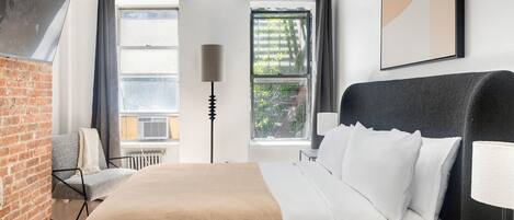 2 chambres, fer et planche à repasser, Wi-Fi, draps fournis