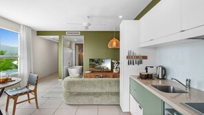 Interior - Coralside One-Bedroom City Getaway (Cairns North)