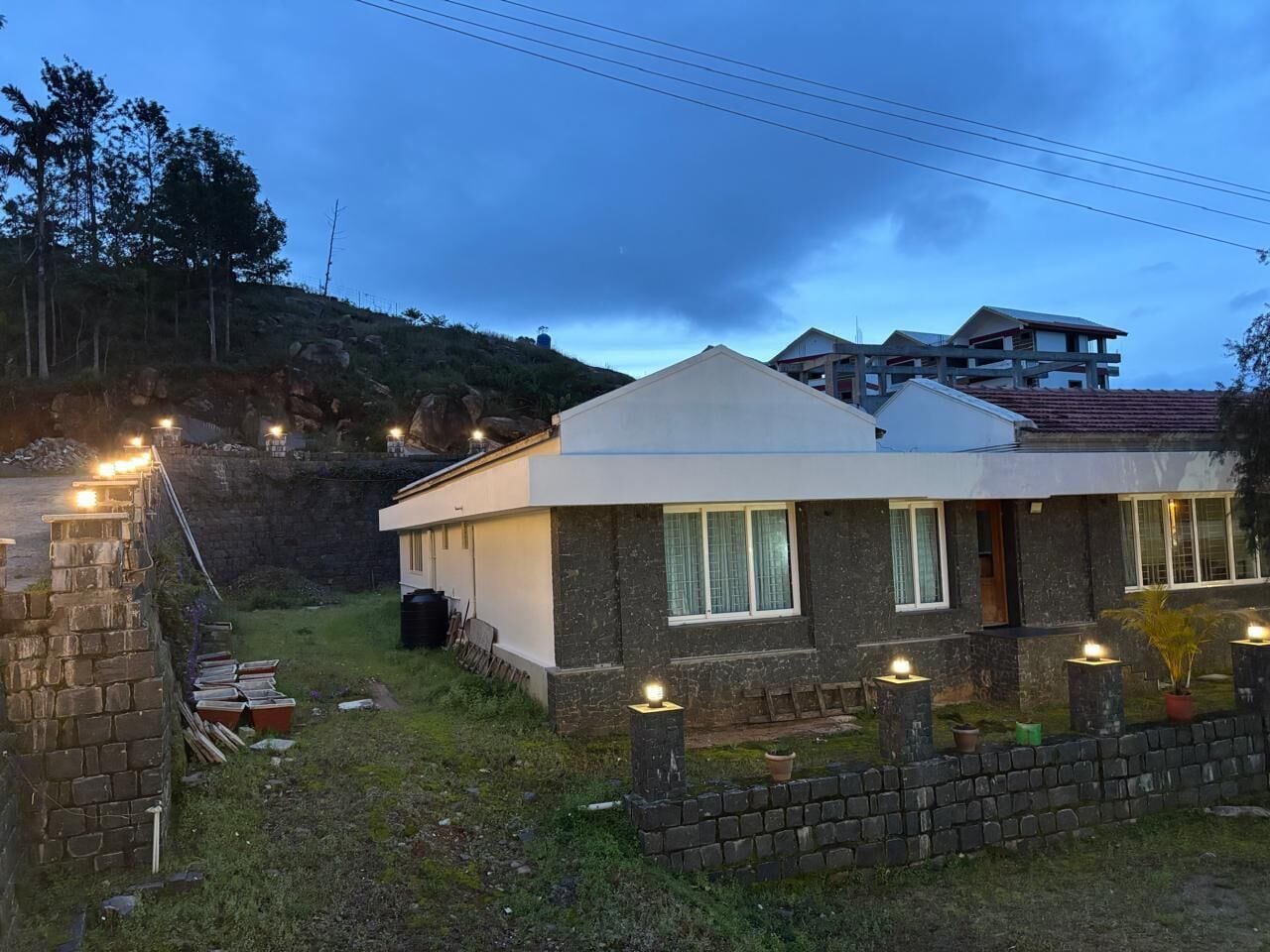 Mặt tiền nơi lưu trú