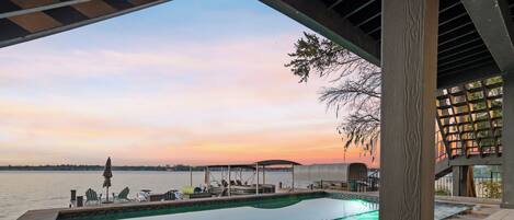 Outdoor pool, a heated pool