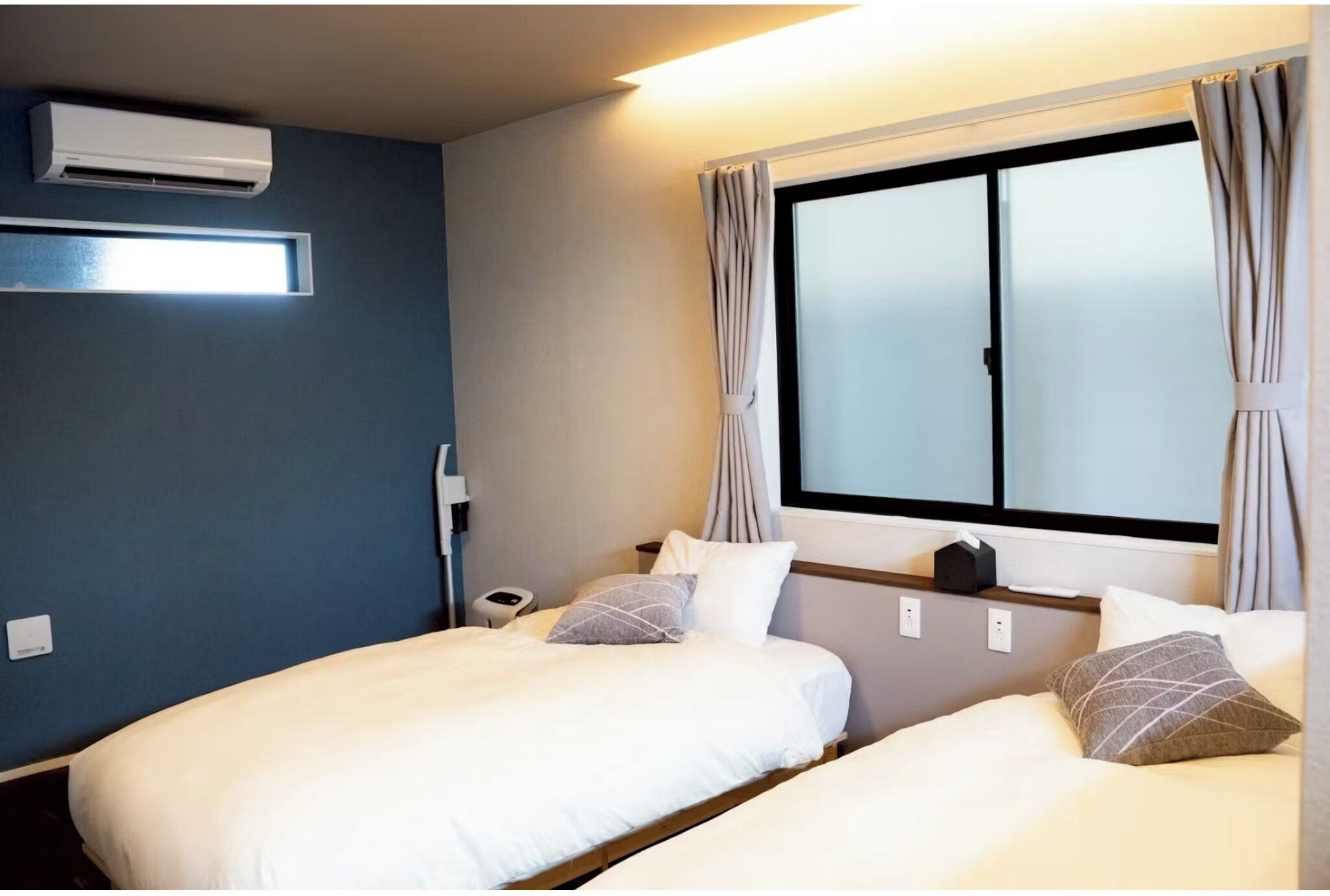 1 bedroom, desk, free WiFi, bed sheets