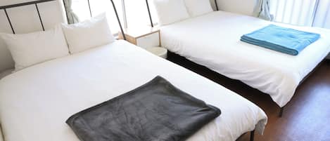 3 bedrooms, free WiFi, bed sheets