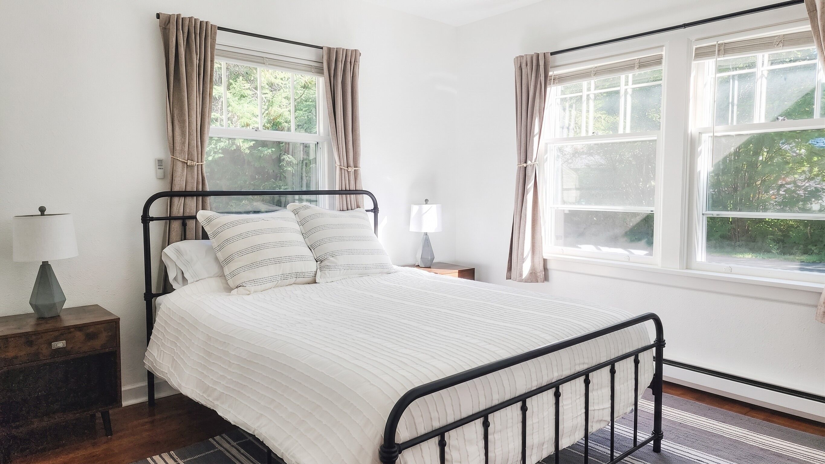 3 Schlafzimmer, Schreibtisch, kostenloses WLAN, Bettwäsche