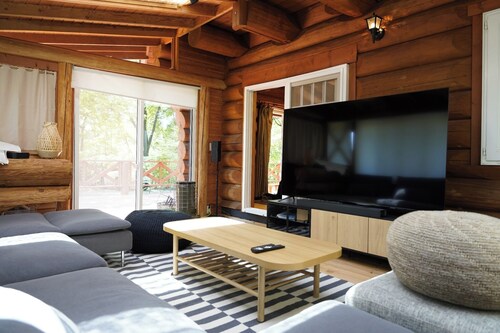 A log cabin in Kiryu City Gunma Prefecture avail / Kiryu Gunma
