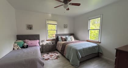 Fabulous 2-bedroom cottage in Wurtsboro